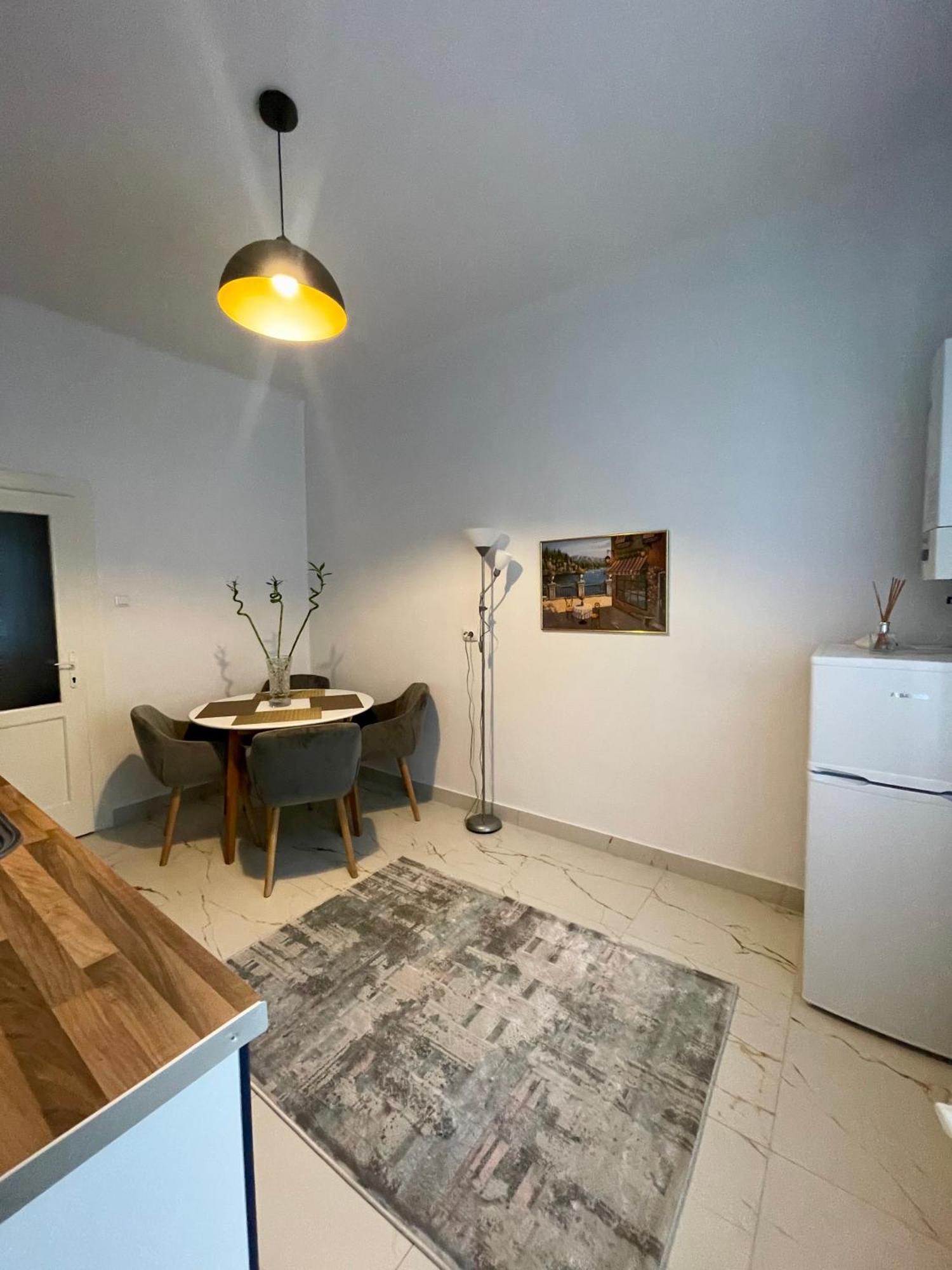Cityviews Apartment Cluj ภายนอก รูปภาพ