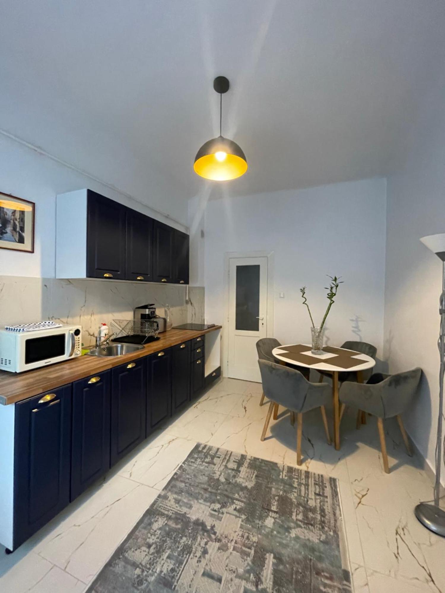 Cityviews Apartment Cluj ภายนอก รูปภาพ